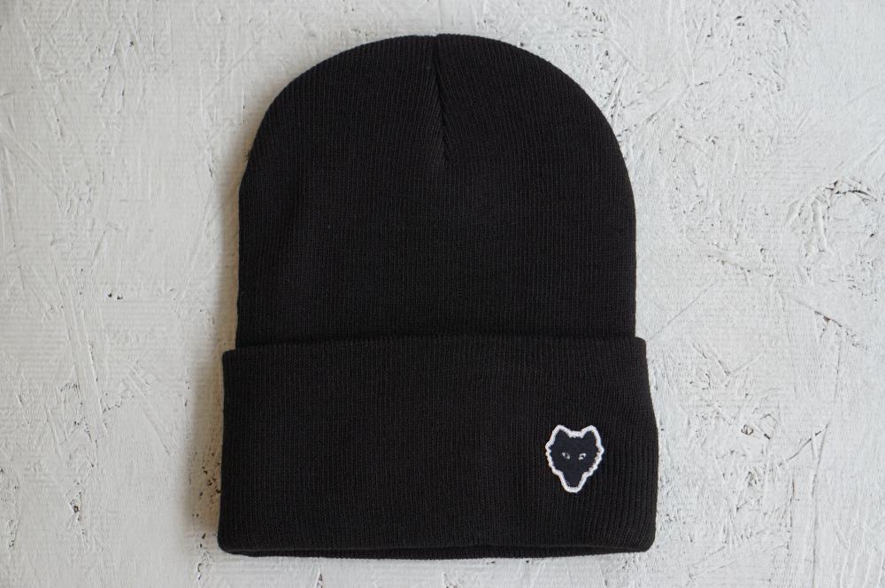 wolf beanie #black